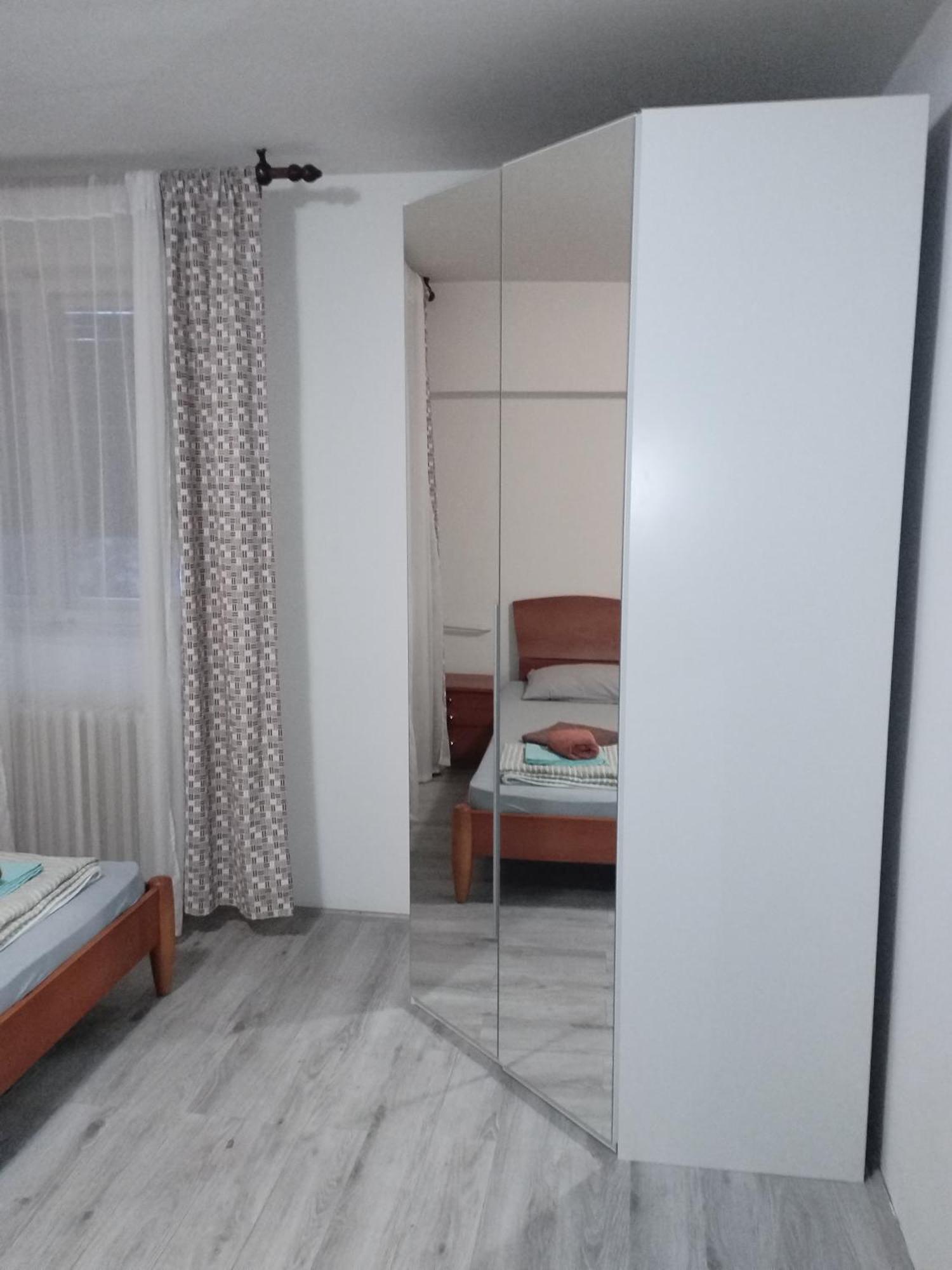 Dunavski Kej Νόβι Σαντ Εξωτερικό φωτογραφία